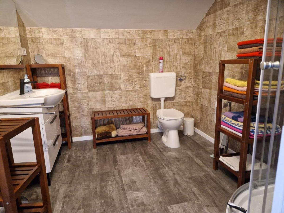 Appartement Andrea Galambok Εξωτερικό φωτογραφία